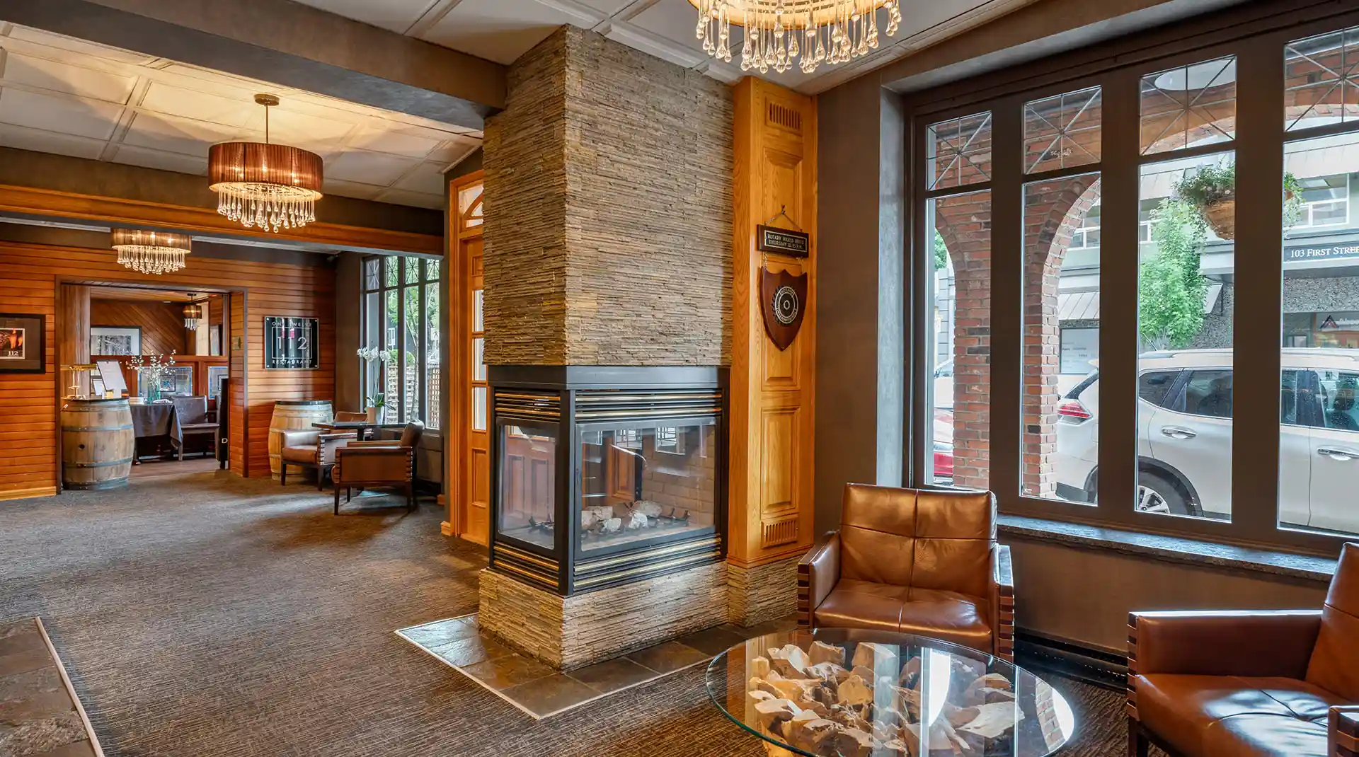 Hotel Lobby